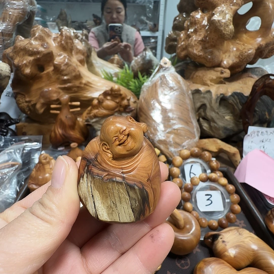 柏木（崖柏）太行崖柏陈化黑油乐乐手把件