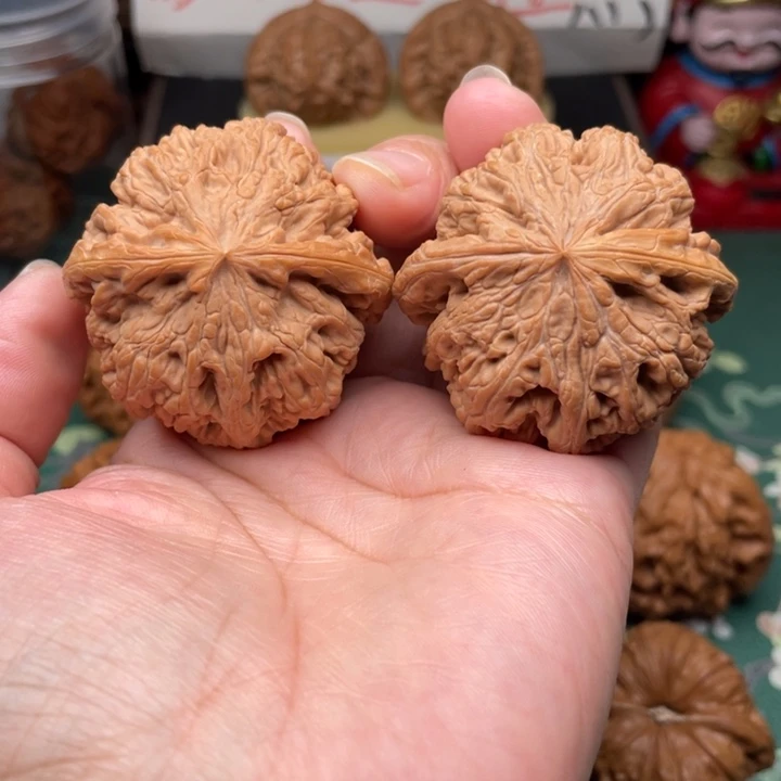 【闪购商品】把件文玩核桃46粗筋