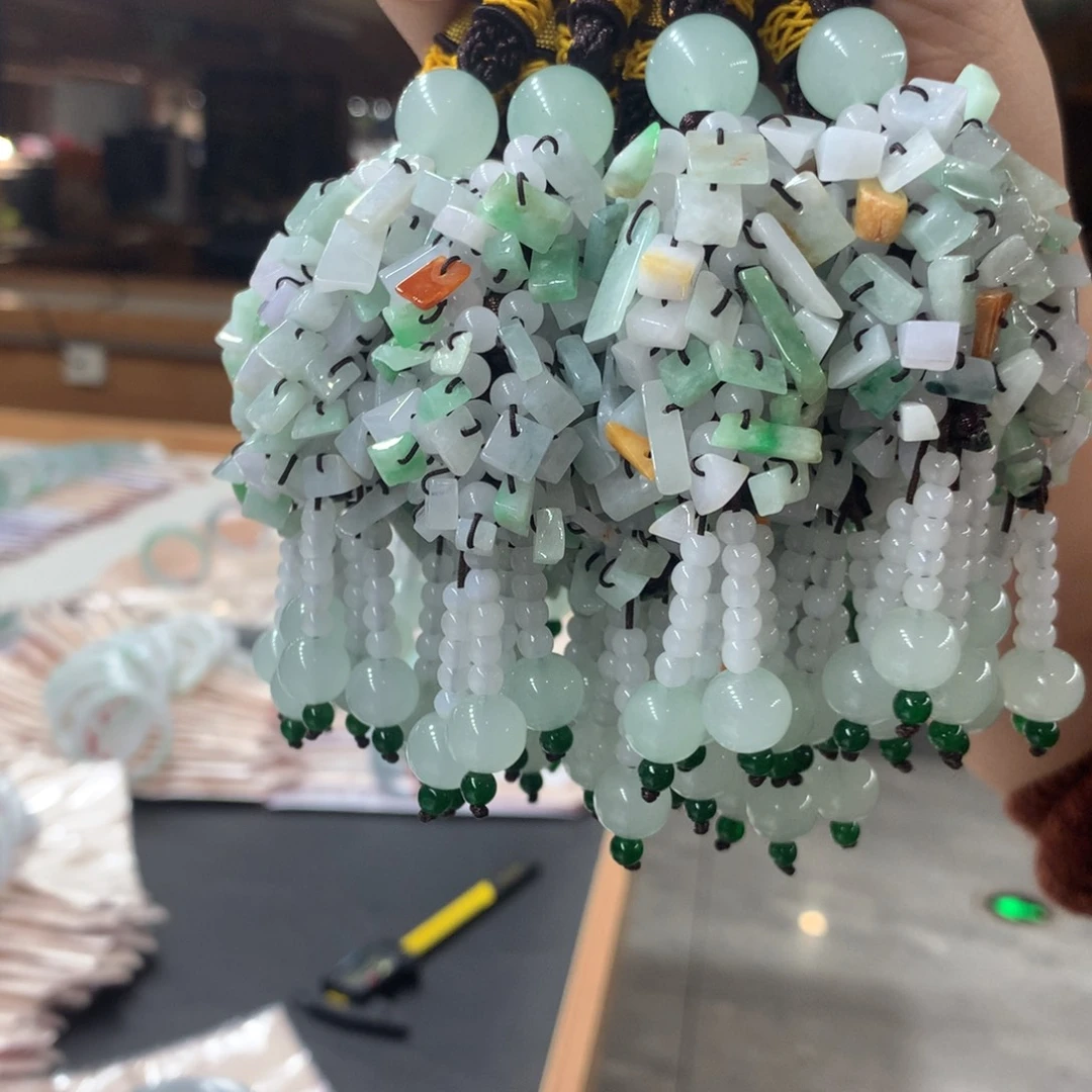 翡翠未镶嵌手镯手链多样性