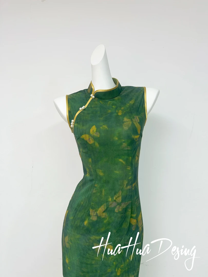 苏故里【汀执】文艺复古绿色日常旗袍优雅立领修身衣长120夏季