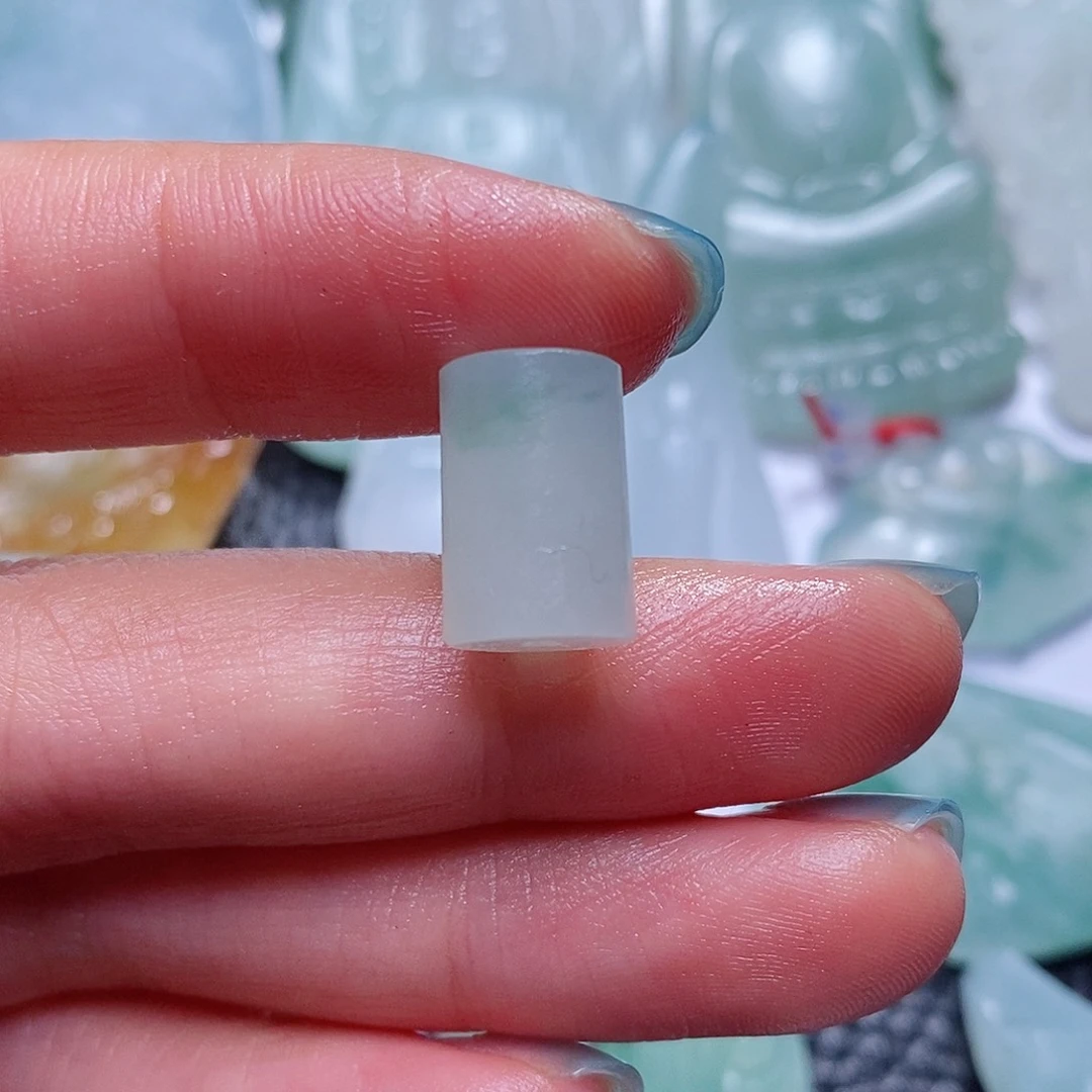 定制翡翠未镶嵌毛货付款后确认抛光