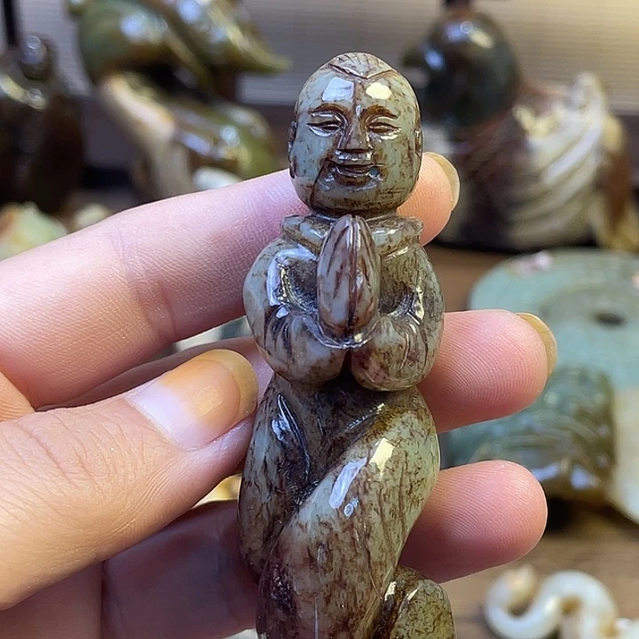 未镶嵌和田玉（糖玉）挂件