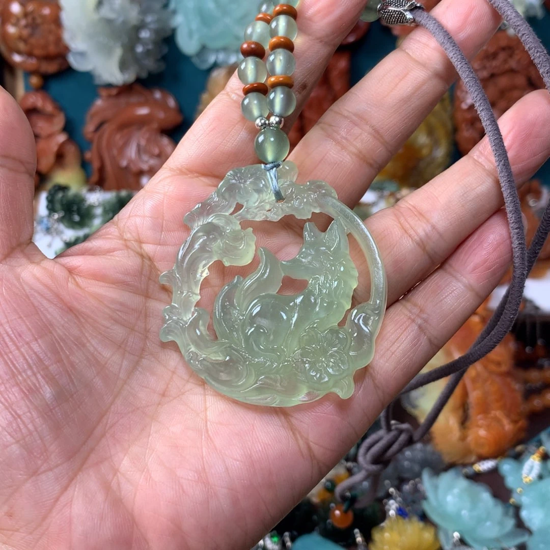 蛇纹石玉未镶嵌挂坠