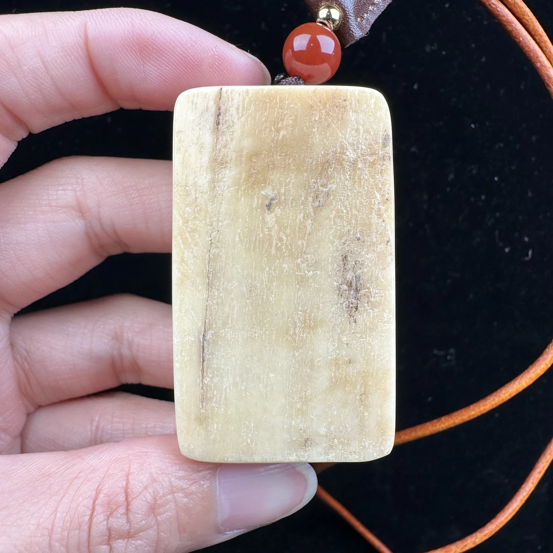 E1711天然猛犸牙 肥皂 无事牌 30*51*15mm支持鉴定 假一罚四