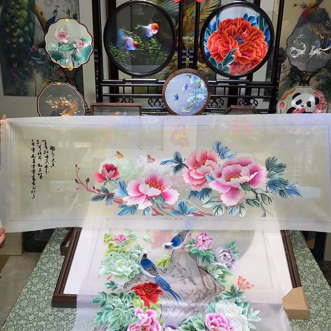 刺绣刺绣工艺精湛独特设计新颖时尚