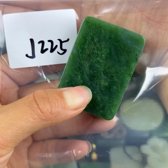 和田玉未镶嵌珠宝半成品
