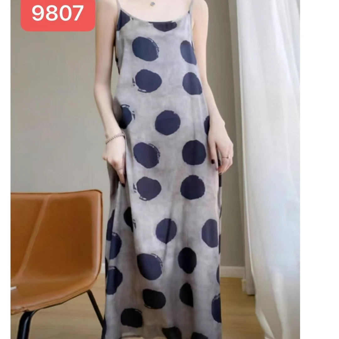 9807新款时尚休闲连衣裙