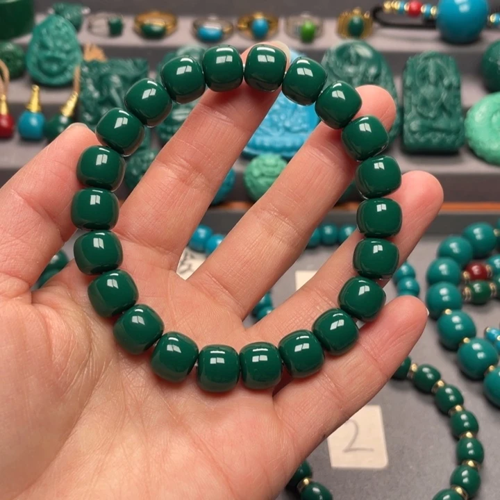 石材卡11老油绿老型手串（微瑕）