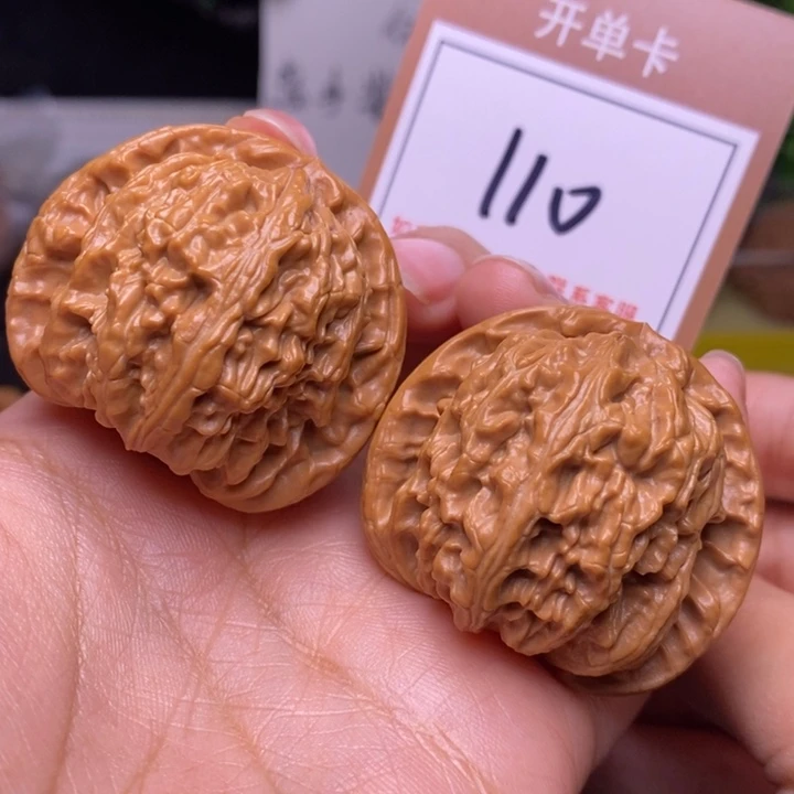 把件文玩核桃42白狮子110