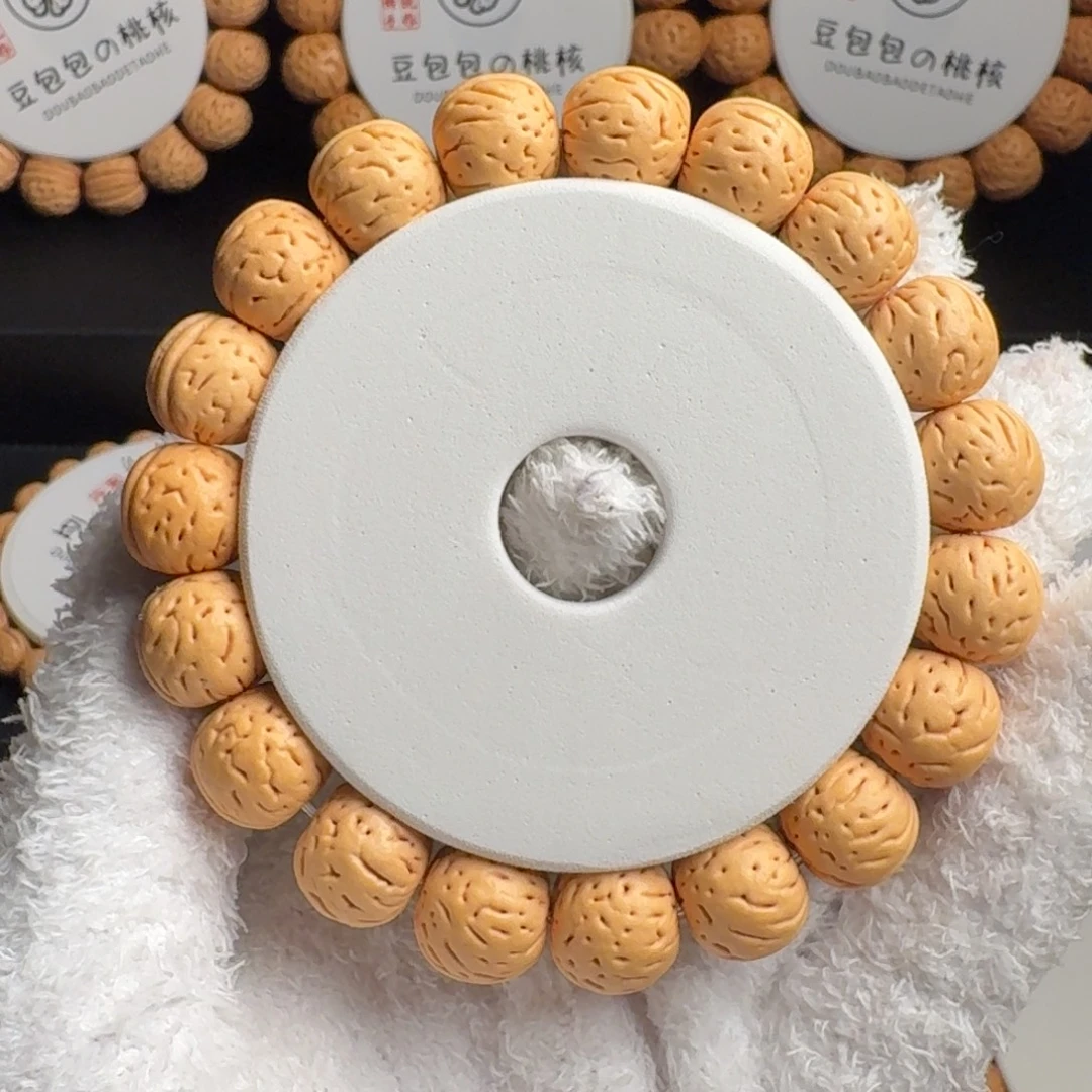 放***码吊坠桃核14左右野生玉兔