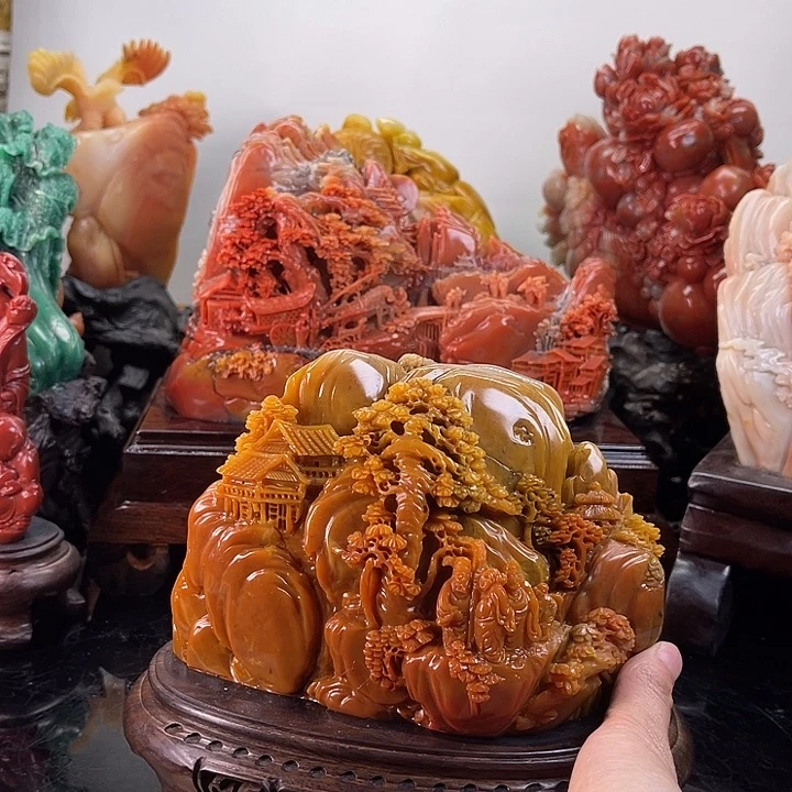 寿山石万里江山图