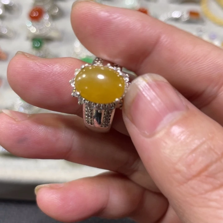 翡翠未镶嵌戒指缅甸天然翡翠