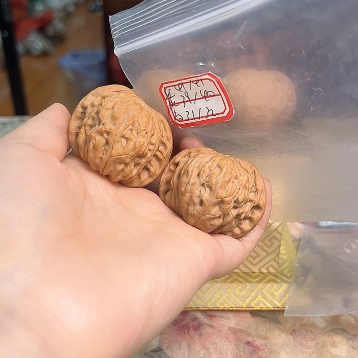 文玩核桃吊坠磨盘