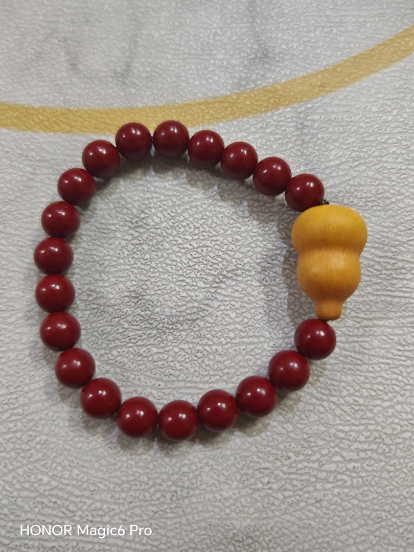 定制草里金葫芦手串，三种材质可定制。