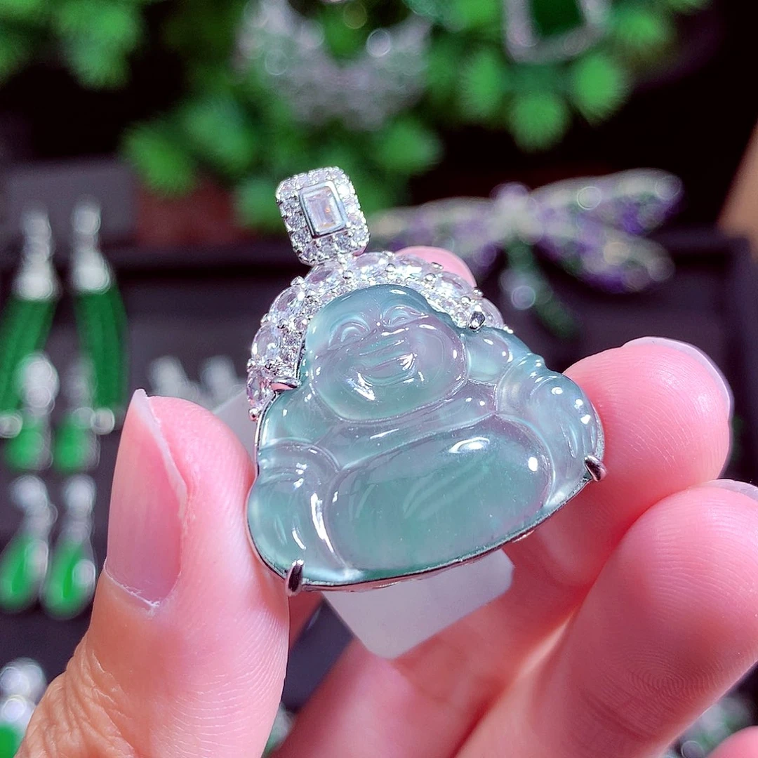 颈饰未镶嵌翡翠天然