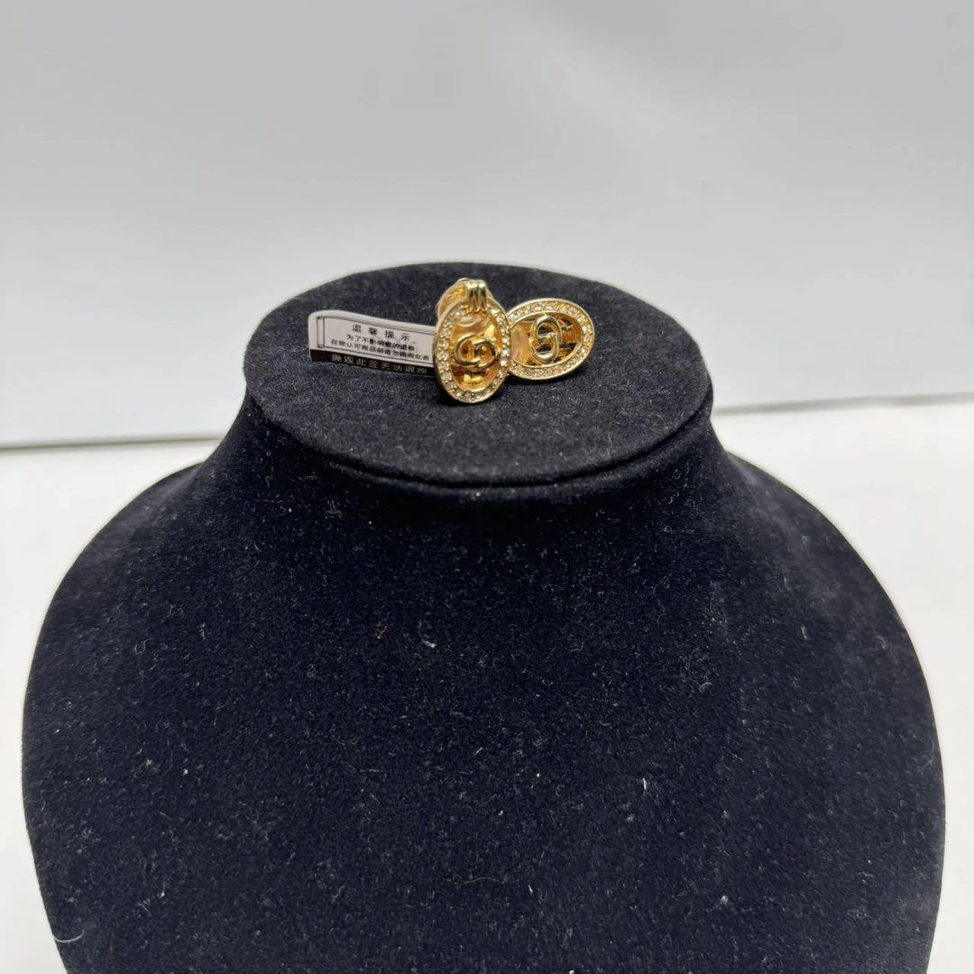 胖虎佳佳/迪奥/95新/公价0/饰品/耳饰/31B2501060276