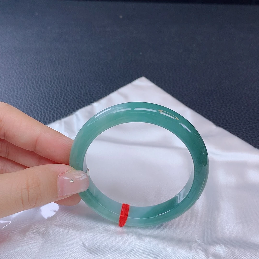 翡翠手镯未镶嵌翡翠0170