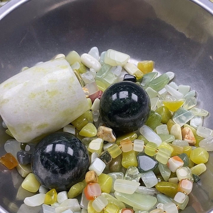 蛇纹石玉未镶嵌鱼缸石