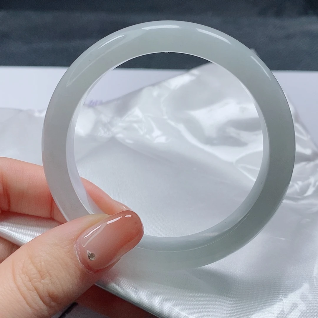 【闪购商品】未镶嵌手镯翡翠400号