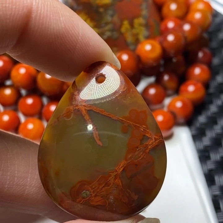 玛瑙/玉髓颈饰未镶嵌