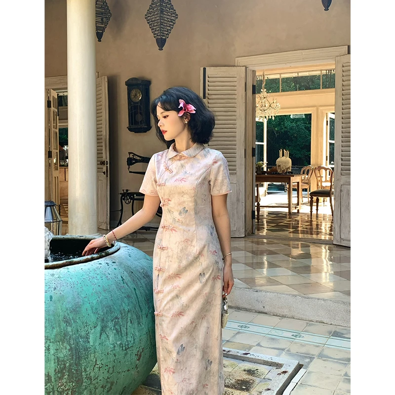 【桃夭笺】新中式改良盘扣娃娃领显瘦粉色旗袍连衣裙女新款25011