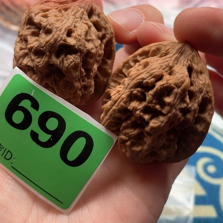 文玩核桃吊坠核桃