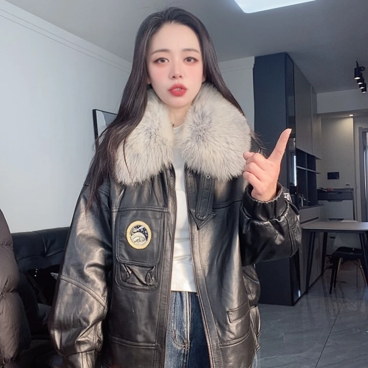 绵羊皮狐狸毛领棉服130斤