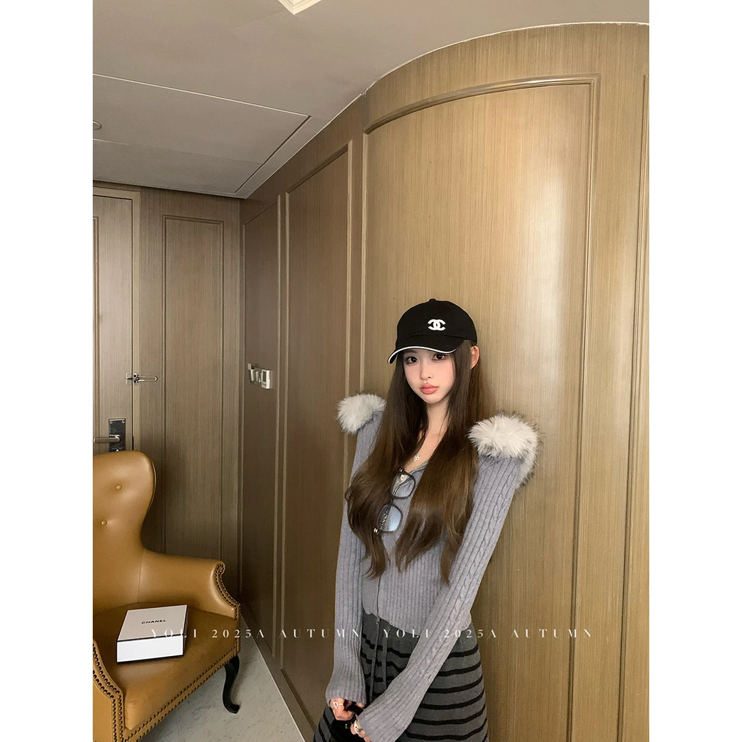 YOLI张宥利"心动降临"灰色狐狸毛领针织开衫女冬显瘦连帽羊毛上衣