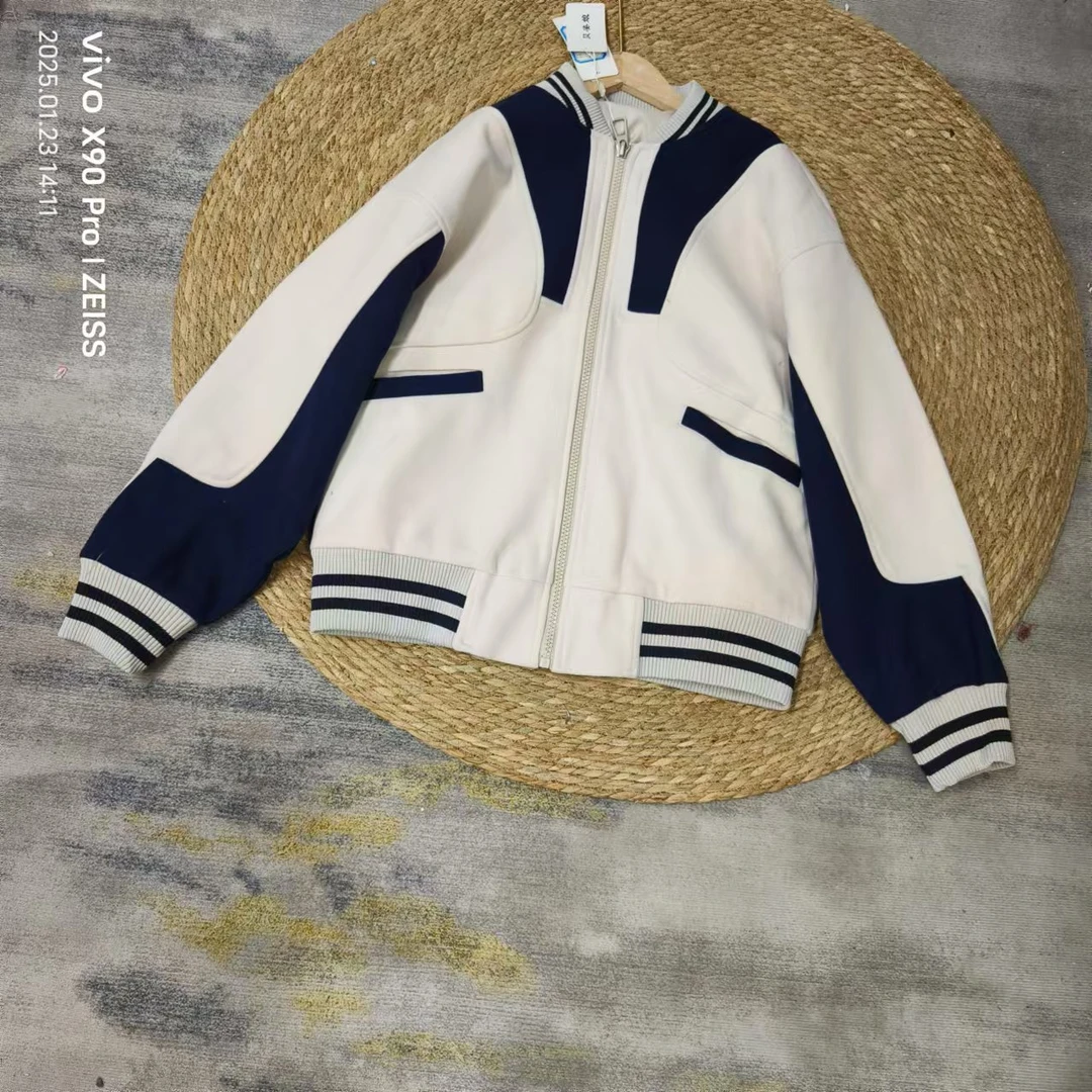 唯琳剪标 7仓F3-2-3145款  蓝白拼卫拉链卫衣