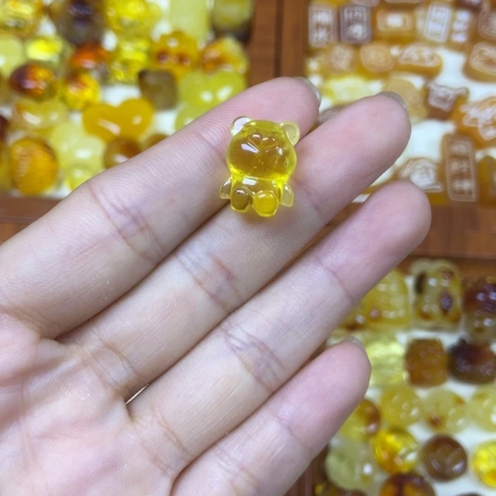 橄榄核吊坠小熊85