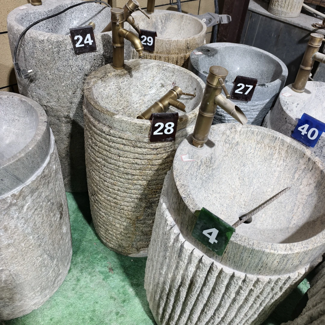 天然石材圆形立柱户外庭院复古一体式家用别墅洗手盆