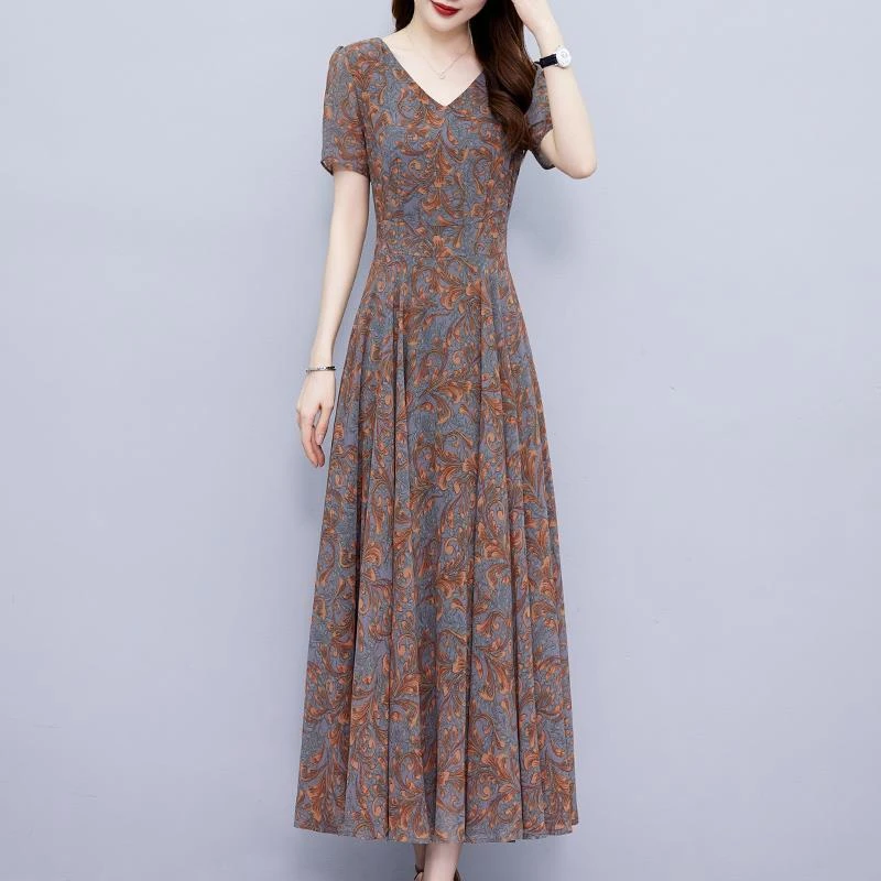 中年妈妈夏装时尚洋气雪纺连衣裙女士2025新款夏季遮肚子显瘦裙子