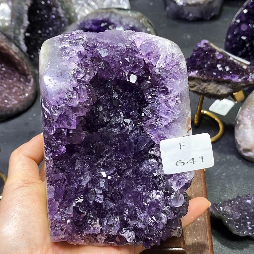 水晶大型摆件（非配饰）未镶嵌