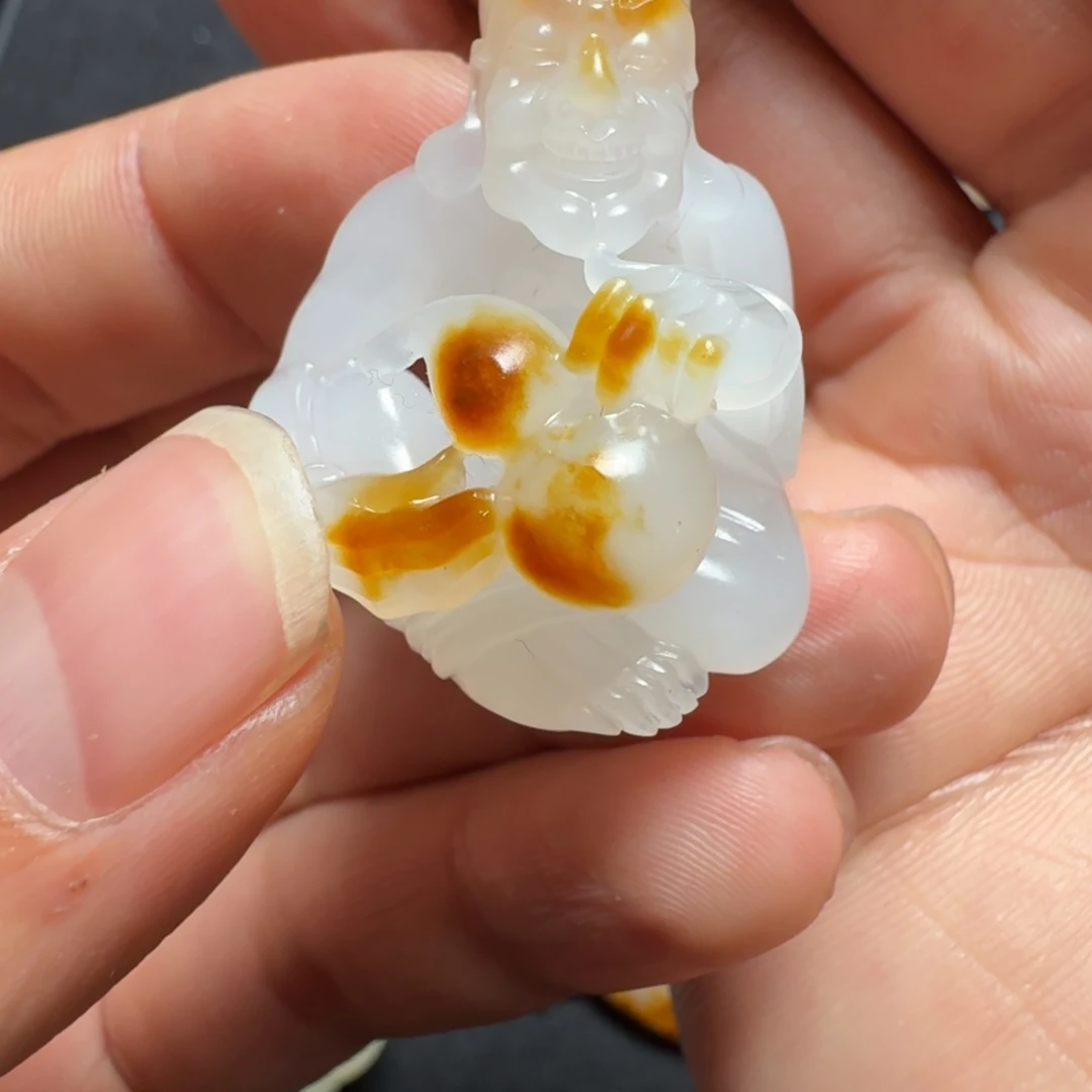 喜***梢和田玉未镶嵌挂件