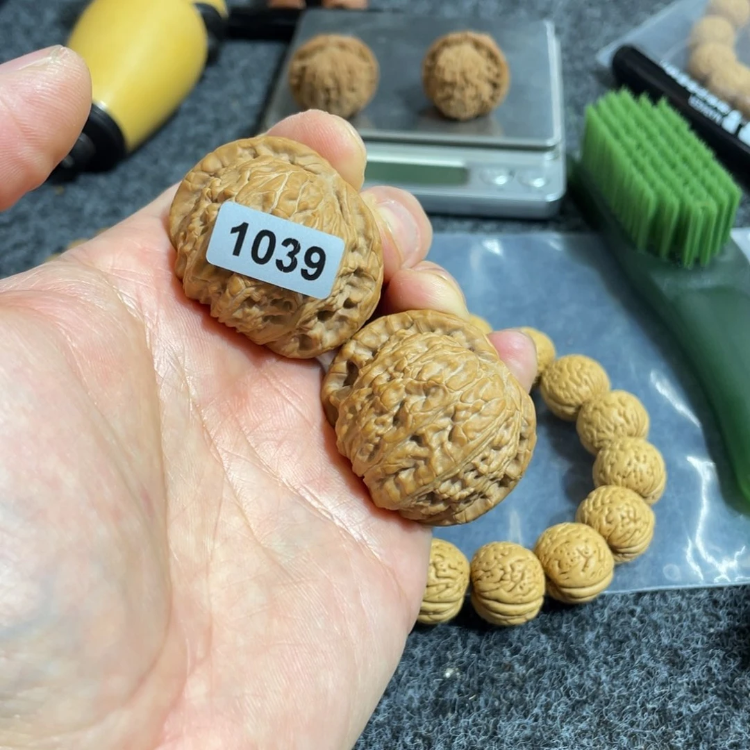 桃核吊坠觉无界拍平白狮子1039号