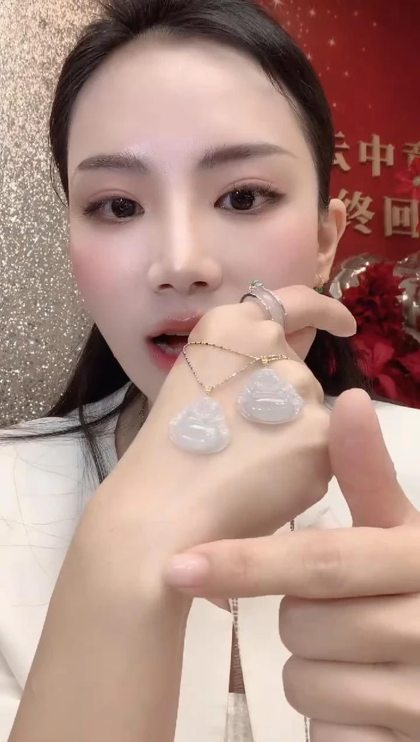 【云中意】18K金 翡翠佛公吊坠（不含链）- 多样性发一件 hg