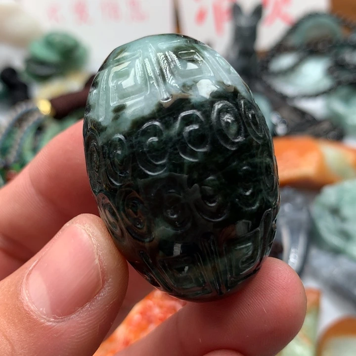 翡翠颈饰未镶嵌保真天然A货翡翠