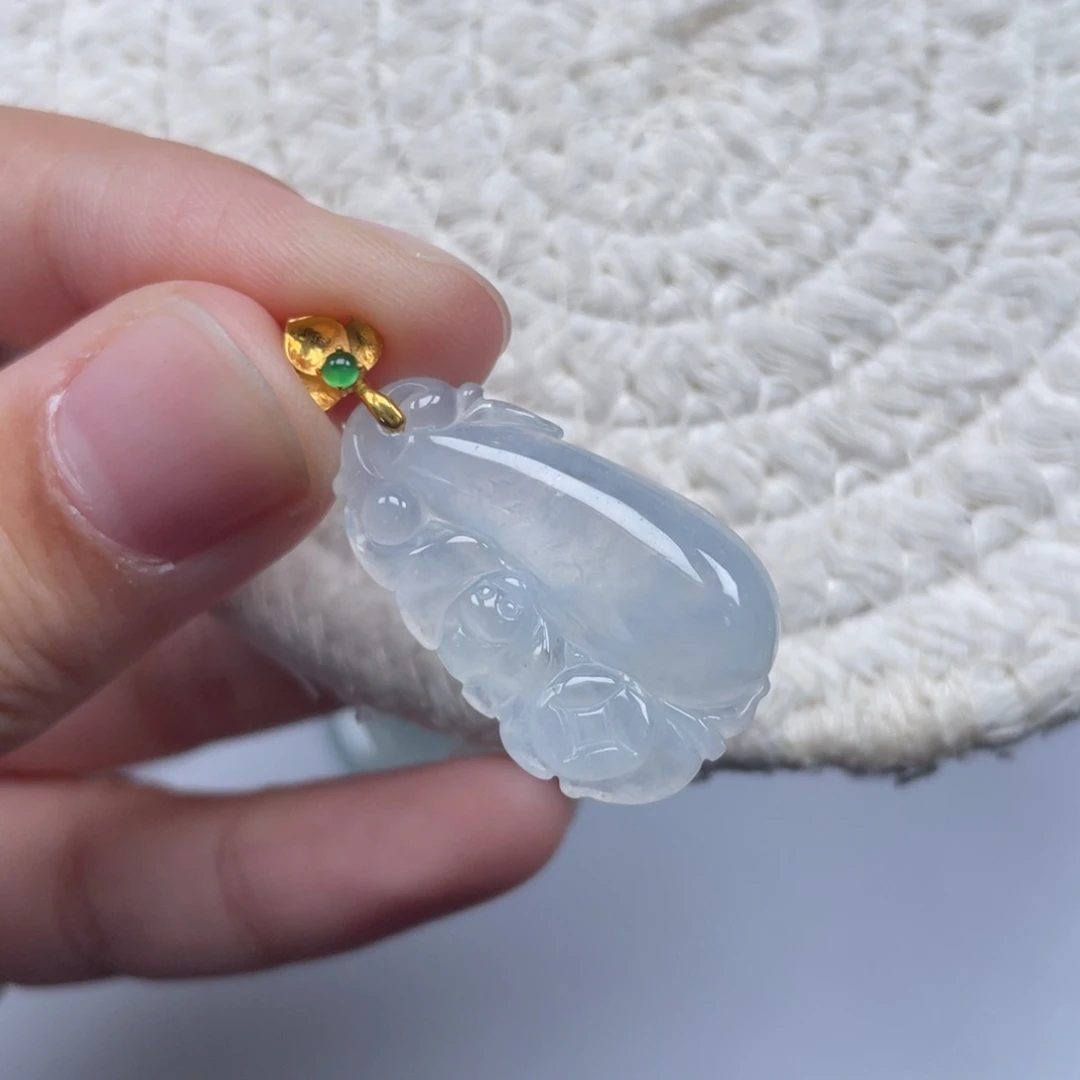 翡翠18K金镶嵌颈饰天然A货缅甸翡翠