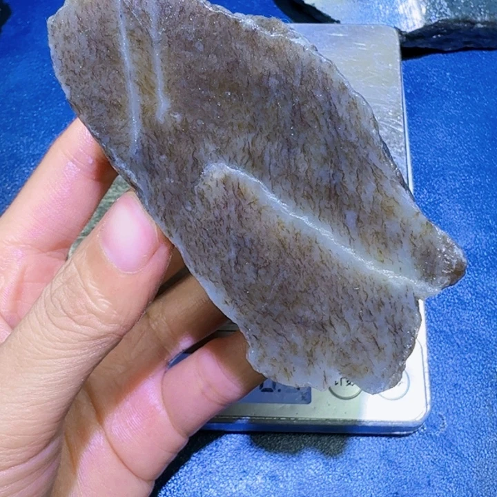 未镶嵌和田玉（糖玉）珠宝半成品
