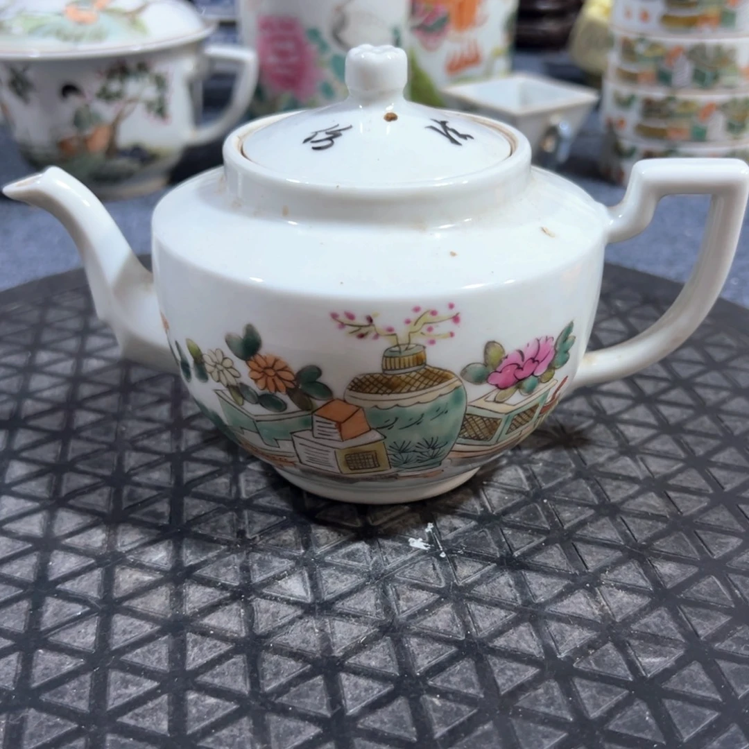 陶瓷博古小茶壶！！！！！！！！