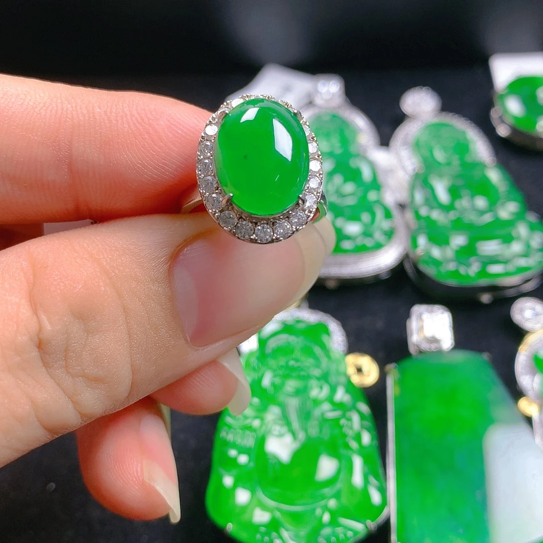 翡翠银S925镶嵌颈饰翡翠