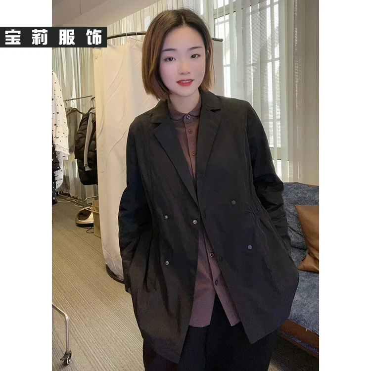 春秋季新款女士外套轻薄透气款西装领时尚休闲春季风衣外套DD1692