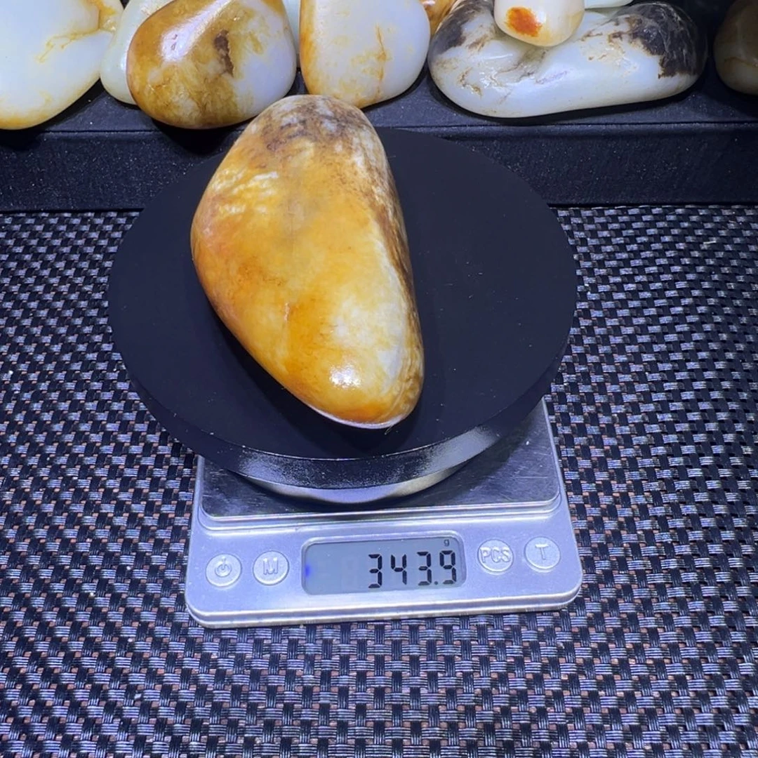 和田玉（子料）未镶嵌吊坠(不含链)343克