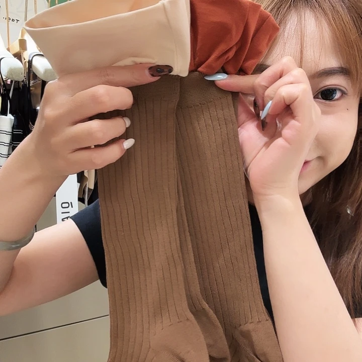 拼色袜子拍一发二