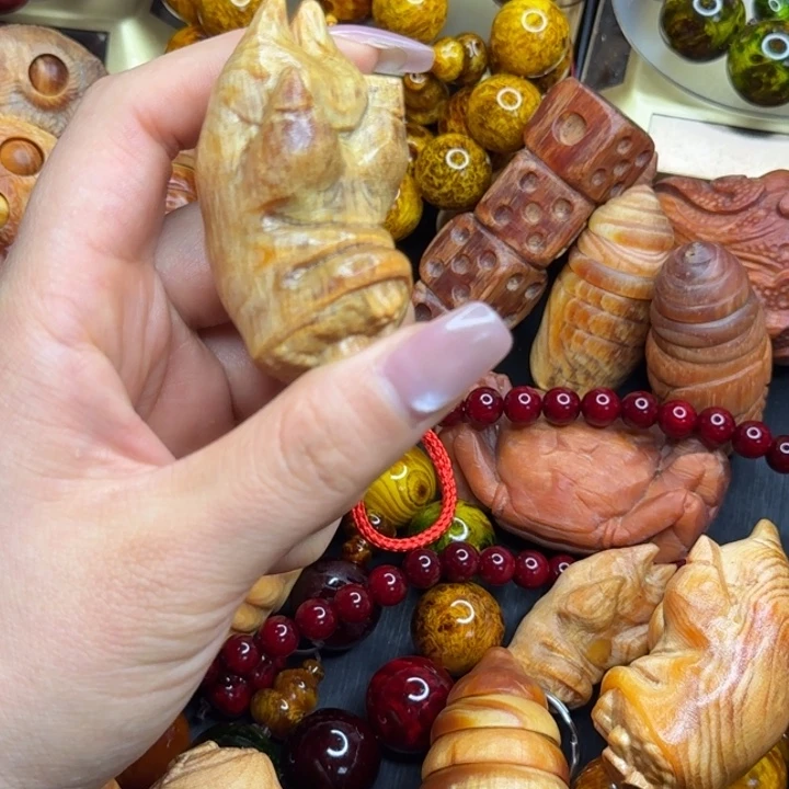 松木琥珀木文玩手串