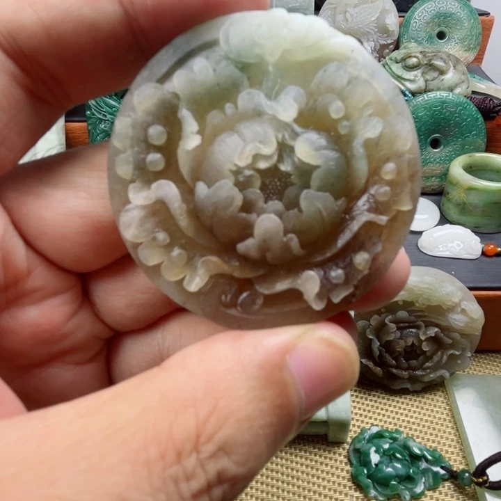 未镶嵌独山玉珠宝半成品