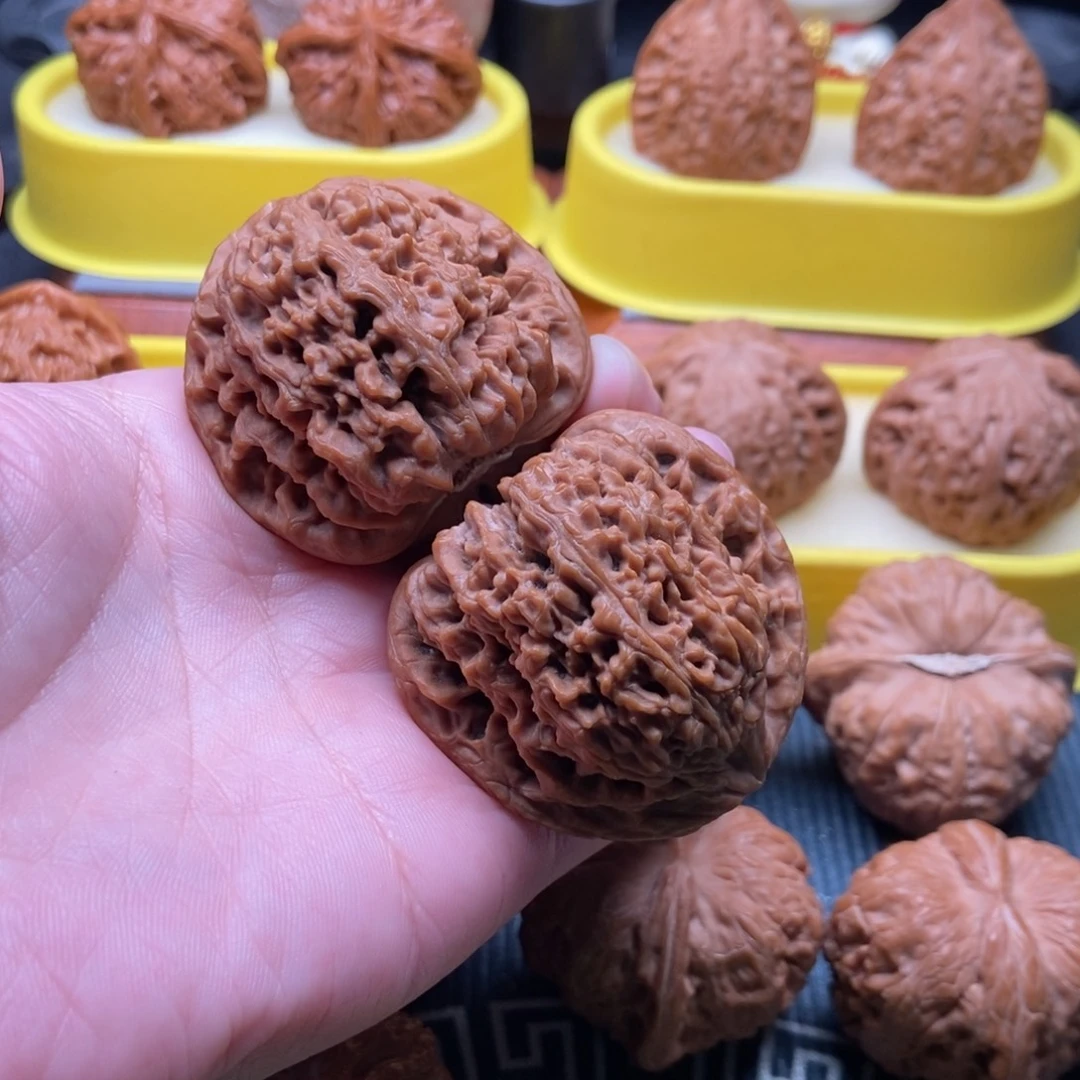 文玩核桃吊坠全品万字纹南疆