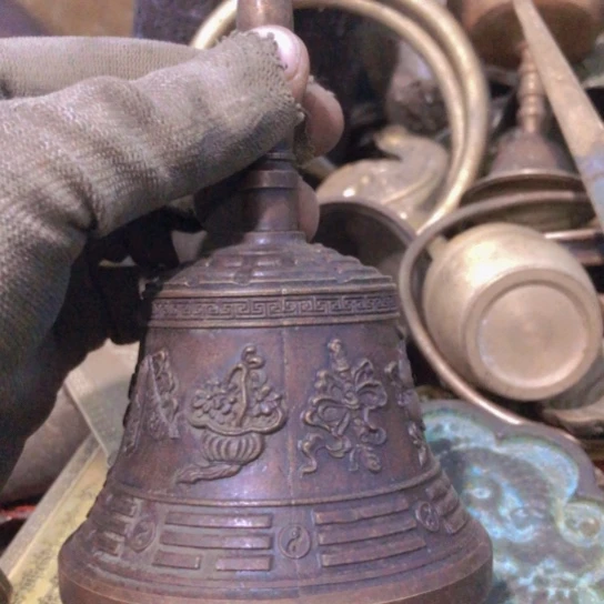 J***来闪电购铜摆件工艺品