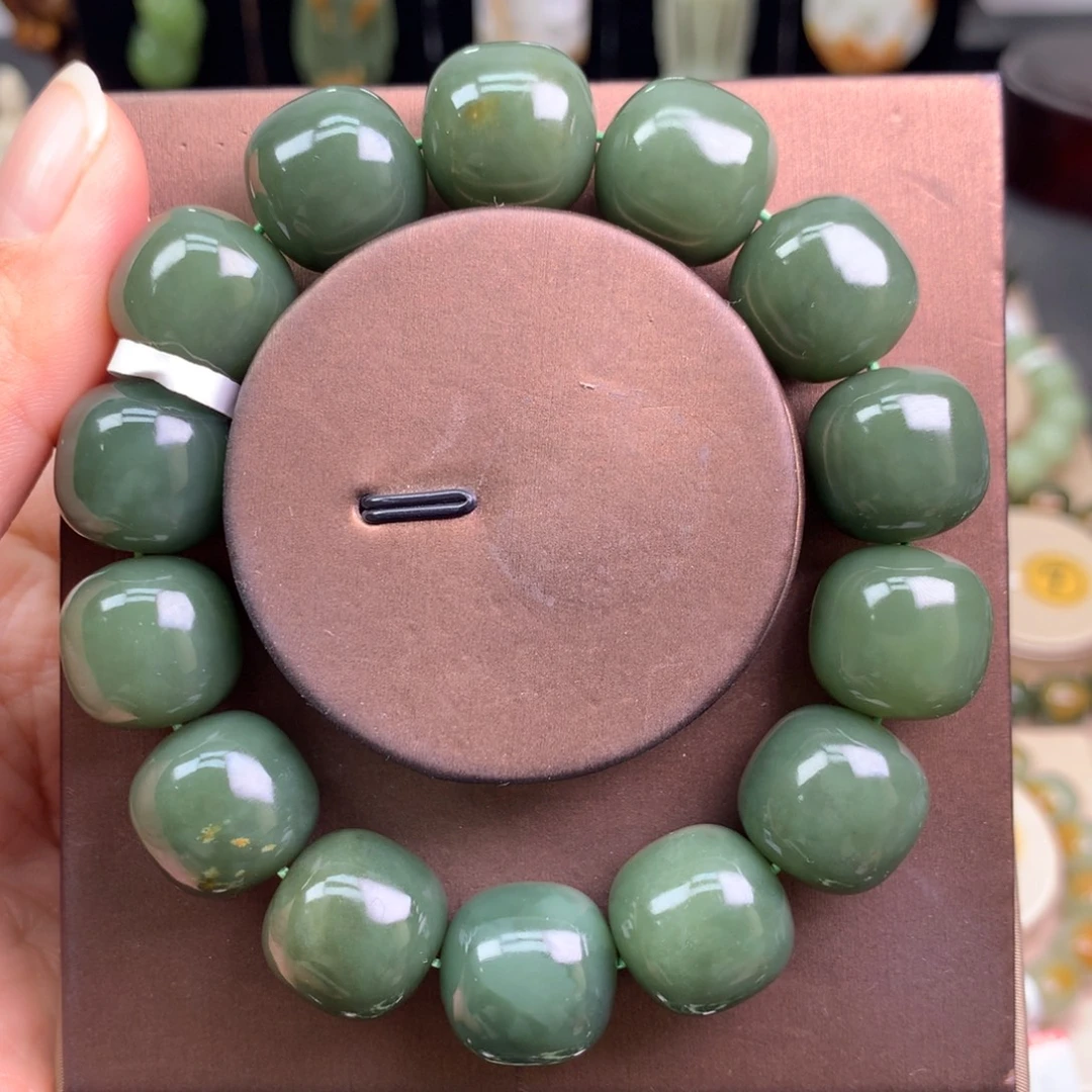 和田玉未镶嵌手链