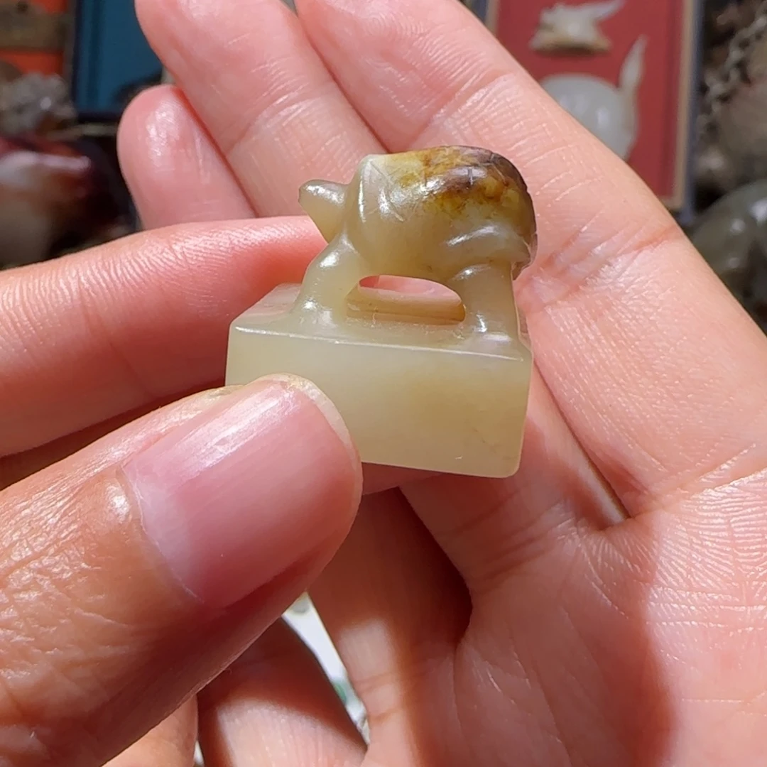 人***天和田玉未镶嵌挂件